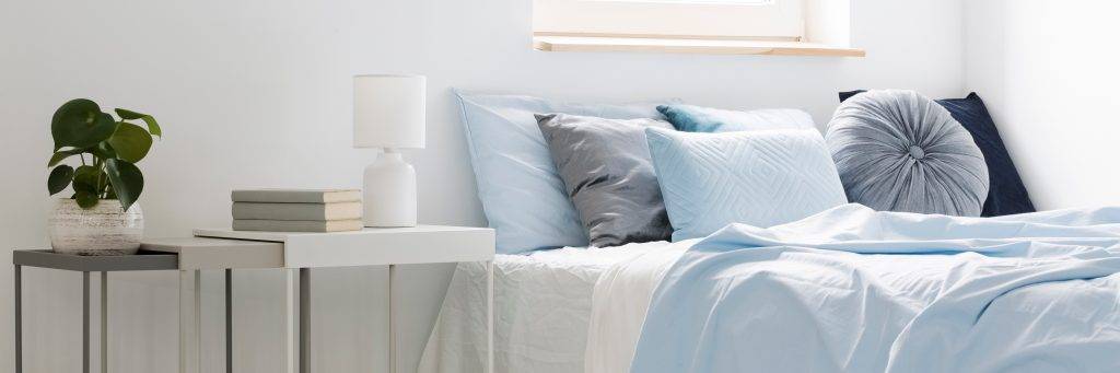 Sudsies white and blue bedsheets