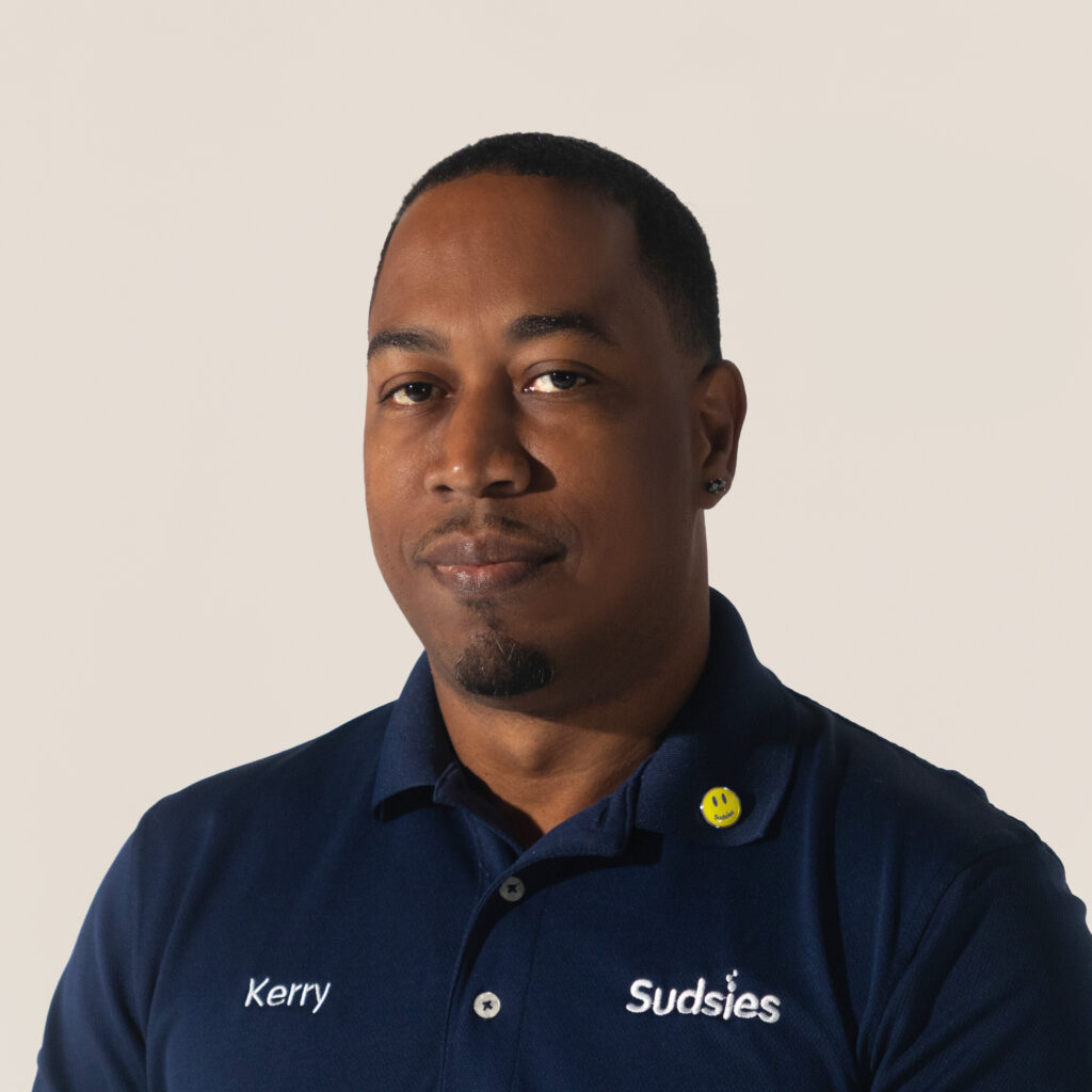 Portrait of Kerry Glasgow, Chief Financial Officer at Sudsies.