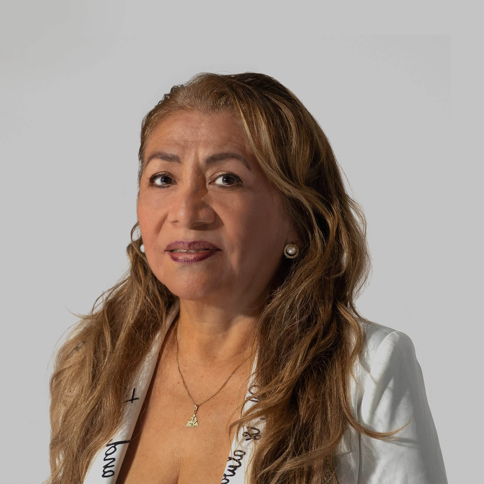 Gloria Medina Fuentes – Seamstress at Sudsies | Sudsies Portrait of Gloria Medina Fuentes, seamstress at Sudsies